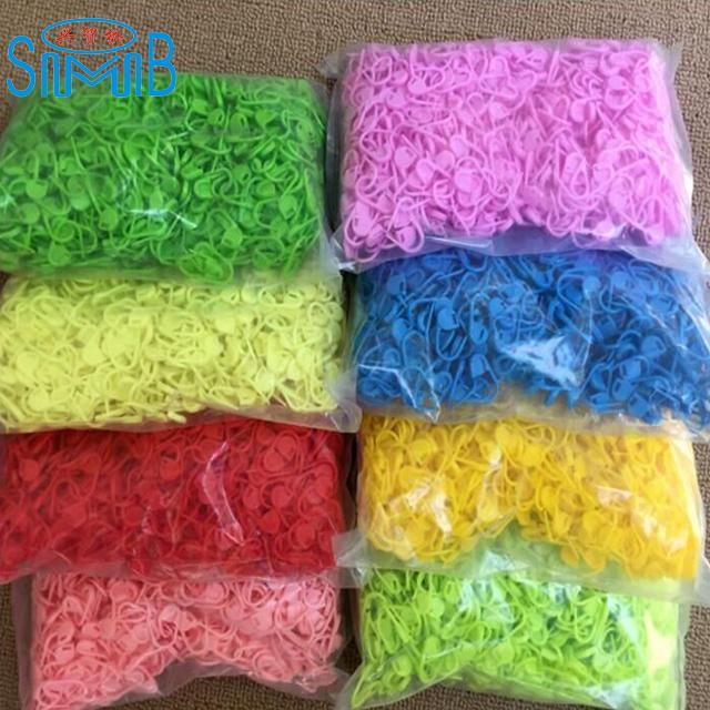 Factory Sale Knitting Accessories Plastic Locking Stitch Markers Crochet Latch Knitting Needle Clip Hook