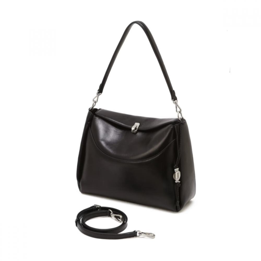 Daks Black Cowhide Shoulder Bag M Dcba6f271bk