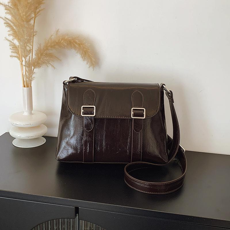 

Ретро простая женская сумка-мессенджер осень и зима новая большая вместительная модная сумка через плечо для поездок на работу темно-коричневого