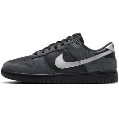 Dunk Low Next Nature Sneaker