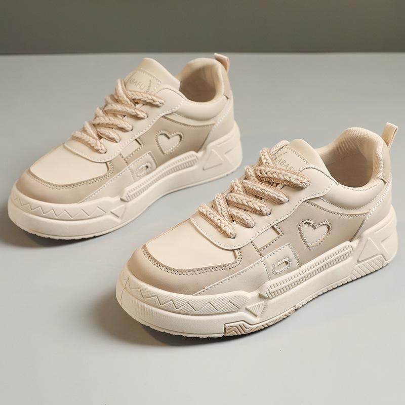 2 Little White Shoes Autumn New Sports Student Board Shoes Trend Platform Casual Shoes Women's Shoes