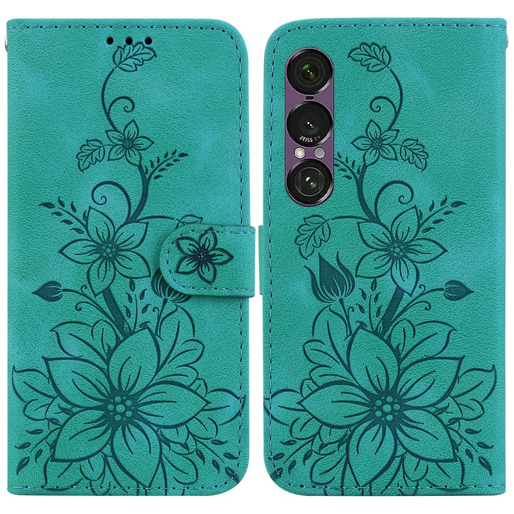 Für Sony Xperia 1 VII Ständerhülle Lilienblumen-Prägung Leder Handyhülle mit Handschlaufe