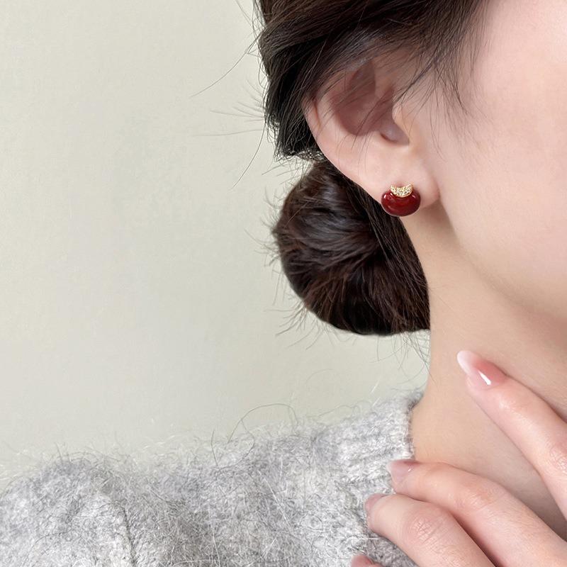 Real gold electroplated silver needle zircon apple stud earrings new Chinese retro niche temperament earrings light luxury high-end earrings