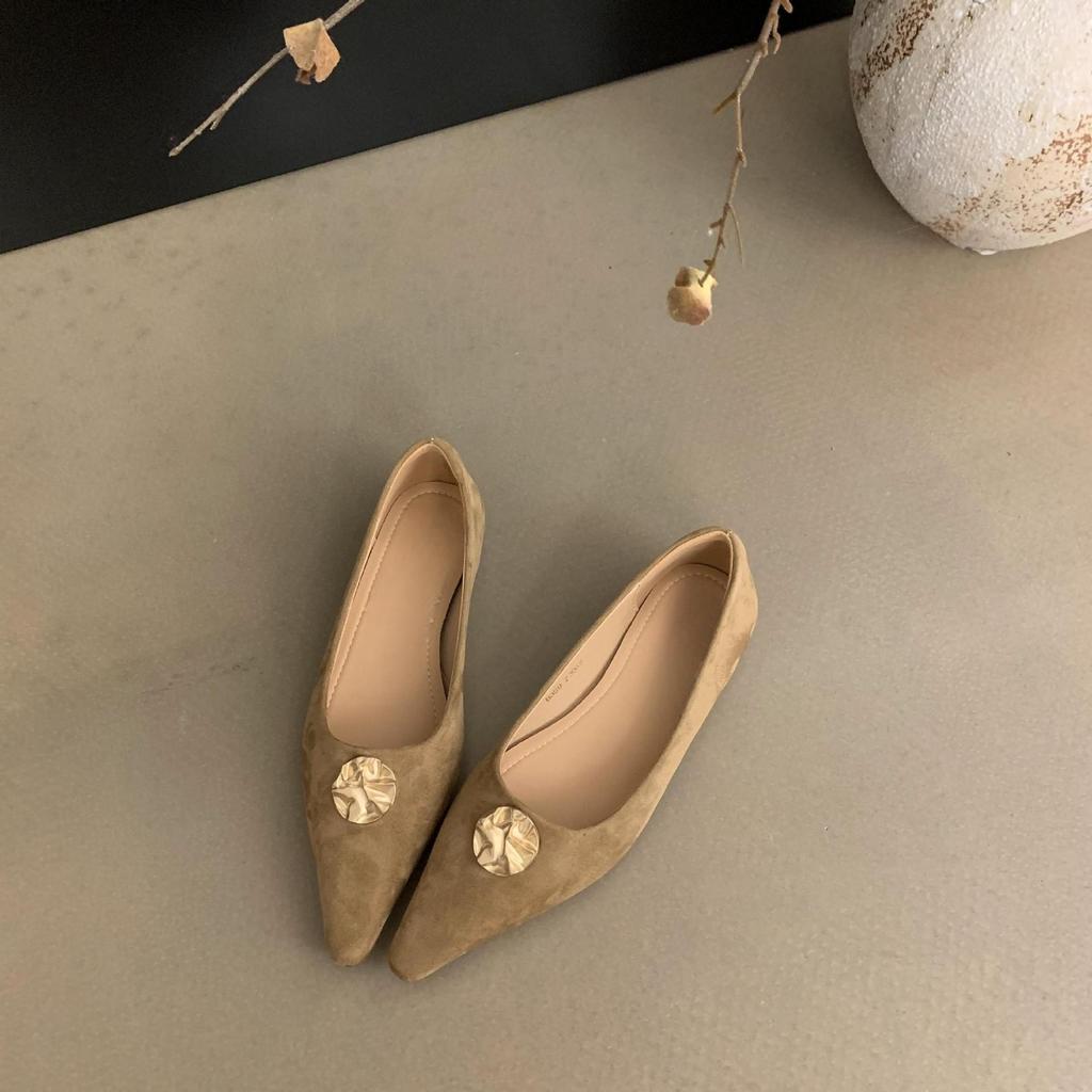 Hongkong neue Mode spitze Zehen flache Schuhe mit flachem Ausschnitt Damen vielseitige Oma-Schuhe flache Slipper einzelne Schuhe