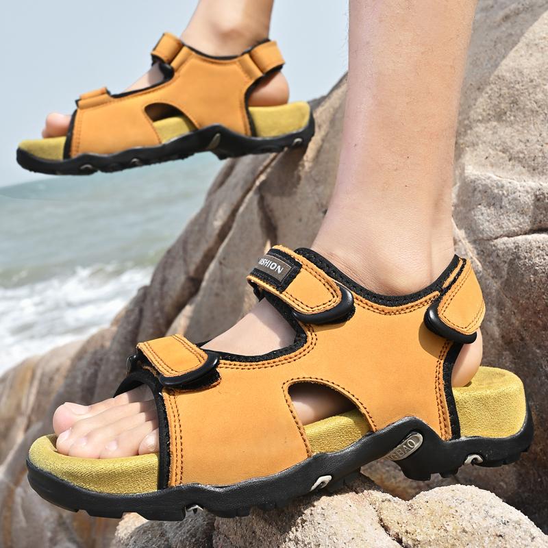 2025 Neue Reise Herren Wanderschuhe Klassische Herren Leder Sommersandalen Rutschfeste Römersandalen Hausschuhe Outdoor Strand Turnschuhe