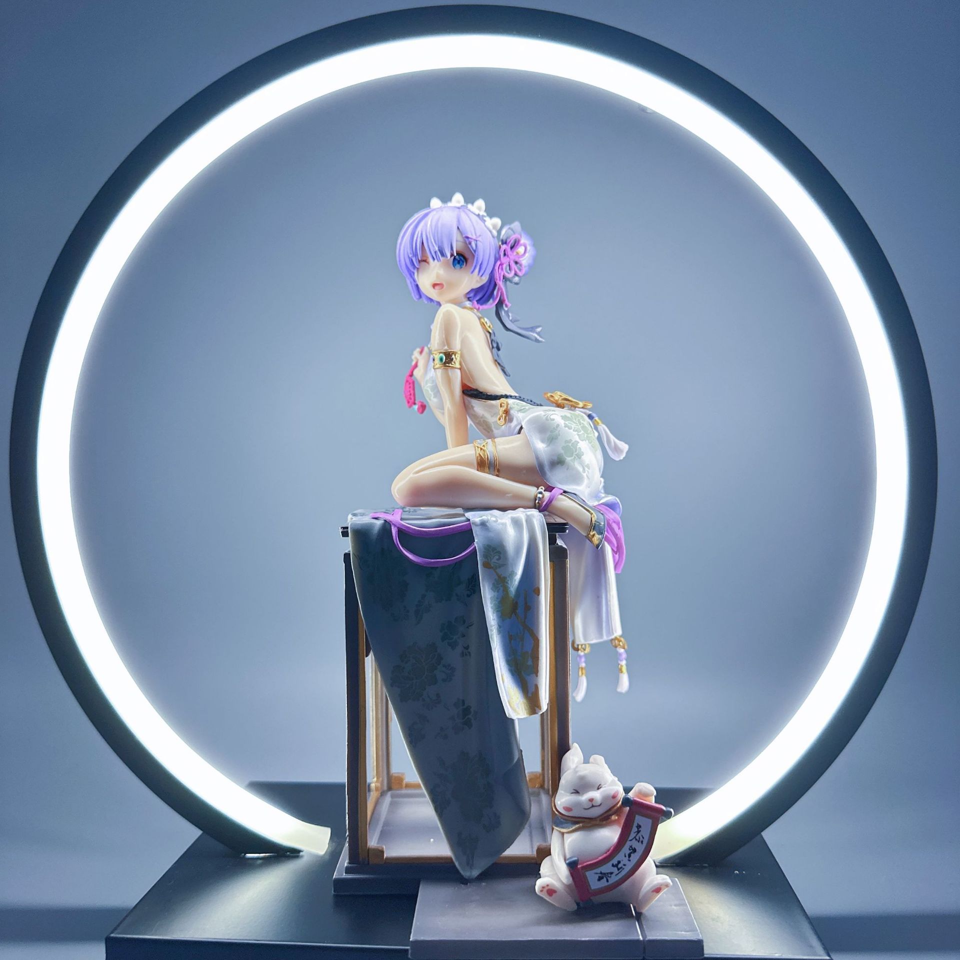 24 см Фигурка Эмилии Ре Зеро из аниме Re:Zero Статуя GK Китайский стиль Коллекционная модель Настольное украшение Подарок для фанатов аниме