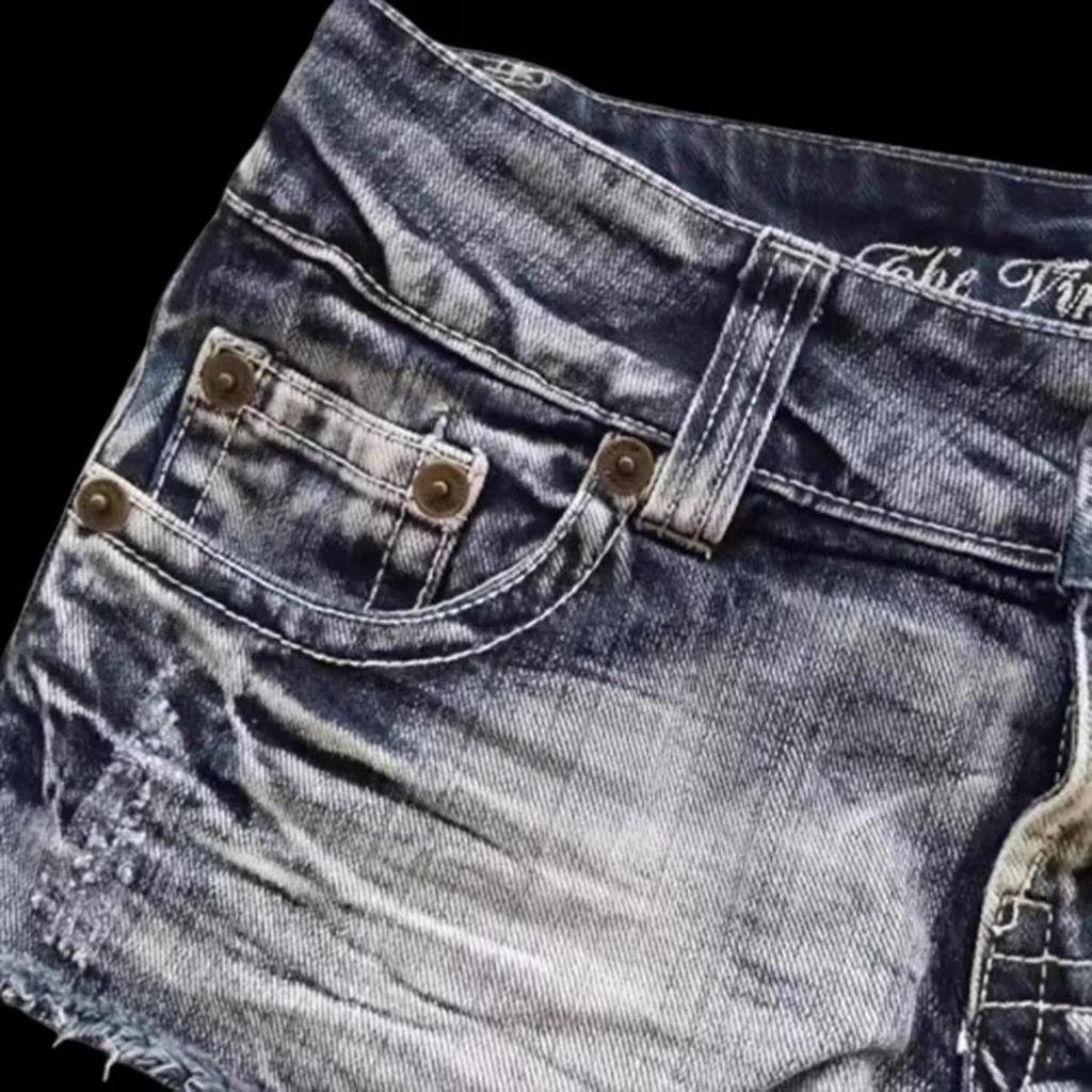 RogueWave Hip Hop Móda Streetwear Grafický Tisk Styl Dámské Černé Šortky Ins Y2k Goth Štíhlé Džínové Šortky