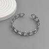 Fashionable Hollow Love Gold-plated Women's Bracelet, Waterproof and Non-fading Heavy Metal Stainless Steel Jewelry, Party Gift
