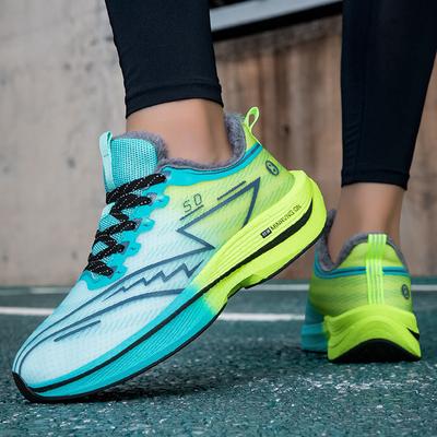 Hiver nouveau velours chaud grande taille chaussures de sport légères à la mode extérieur décontracté chaussures de course à semelle souple