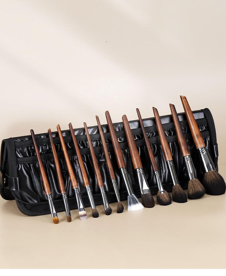 18-Piece Ultra Soft Animal Hair Makeup Brush Set: High-End Professional Eyeshadow Brushes