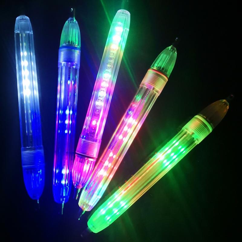 MNFT 1Pcs Deep Lure Flashlight, LED Underwater Attracting Fishing Light Fish Lamp
