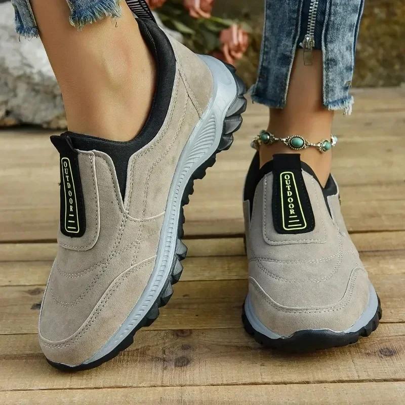 Fashion 2024 New  Autumn Men's Outdoor Casual Hiking Shoes Shallow Mouth Lightweight Slip-on Thick-soled Shoes Low-top Sports Shoes