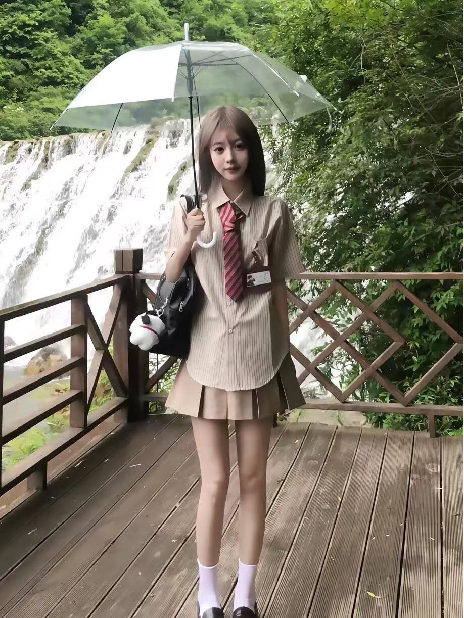 

Комплект рубашки в коричневую полоску в стиле японской академии для студенток - Универсальный, свободный и стройнящий дизайн XL