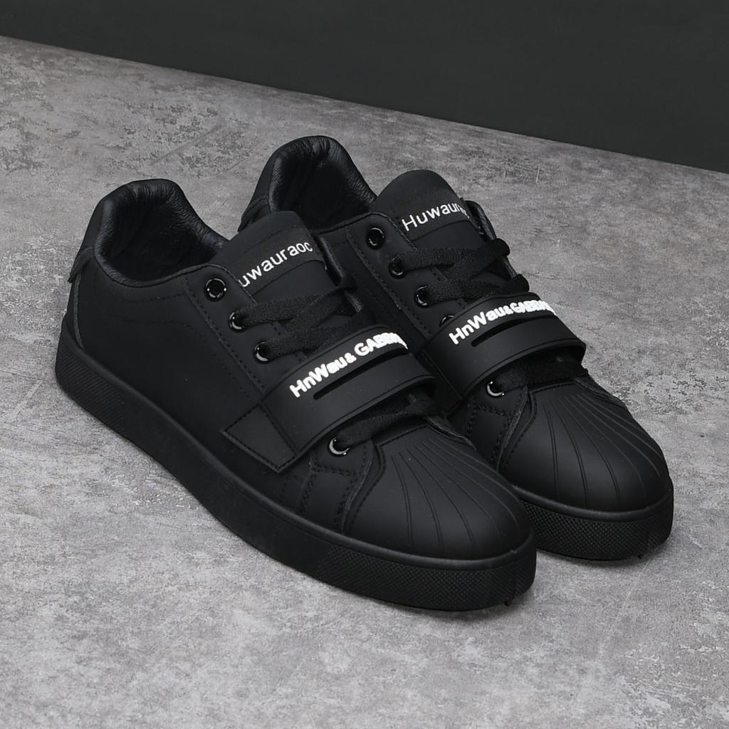 Spring and Autumn new casual low-top board shoes deodorant black German training shoes trendy shoes