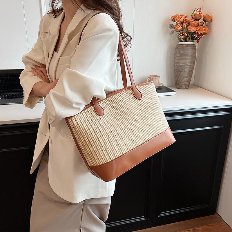 Large Capacity Tote Bag Women's New Fashion Shoulder Bag