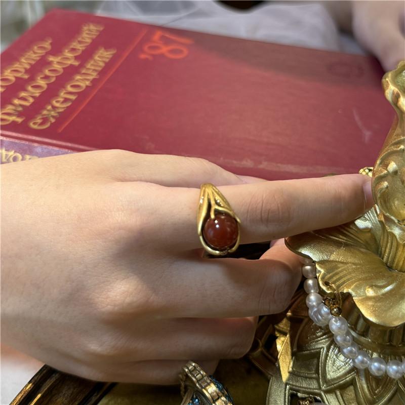 Vintage Rings Red Natural Stones for Woman Round Shape Luxury Antique Copper Hand Finger Jewelry Girls Fashion Items 2024 New In