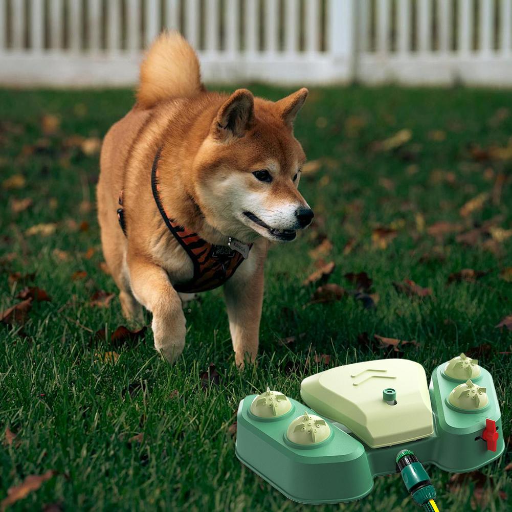 Dog Sprinkler Dog Water Fountain Adjustable Angle & Speed Step On Sprinkler Dog Water Dispenser Toy for Garden & Lawn Watering