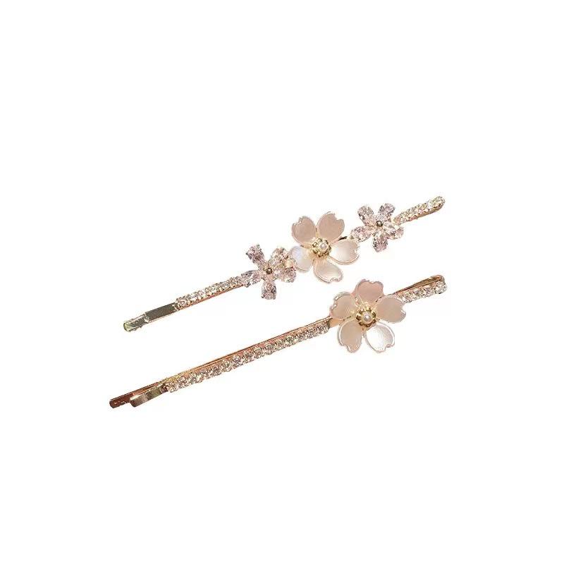 Perlen Katzenaugen Strass Blume Haarspange - Elegante Seitenklammer für Pony und krauses Haar