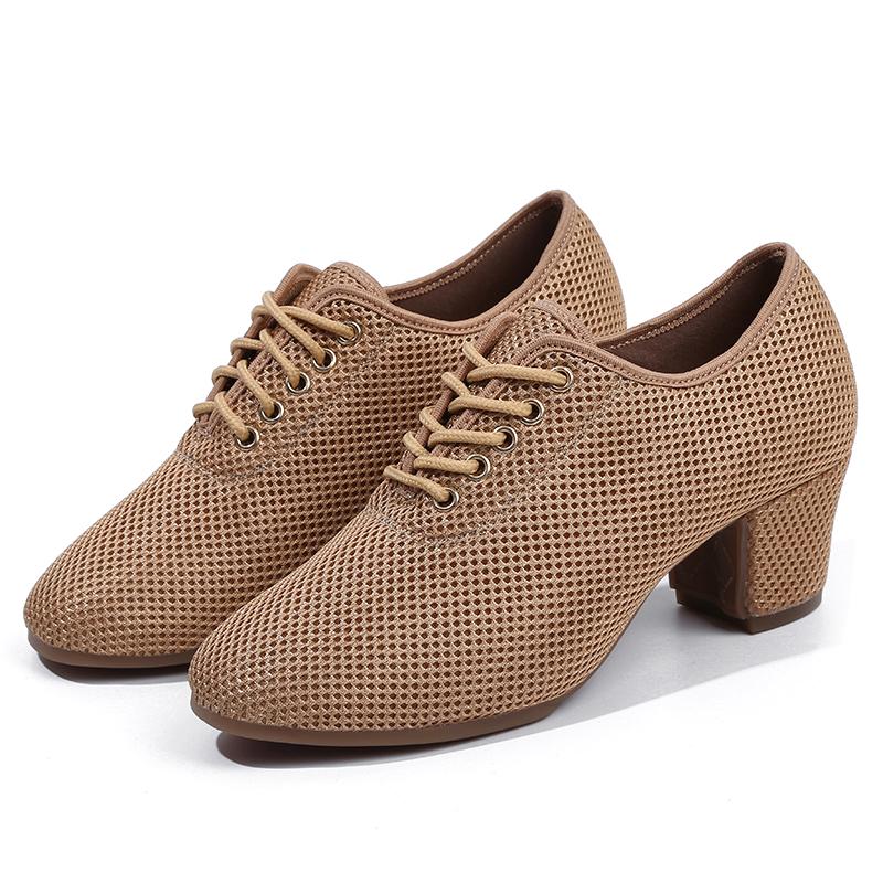 Mesh Breathable Latin Dance Shoes Jazz Latin Tango Women's and Men's Non Slip Dance Shoes 1/2 Inch In Height