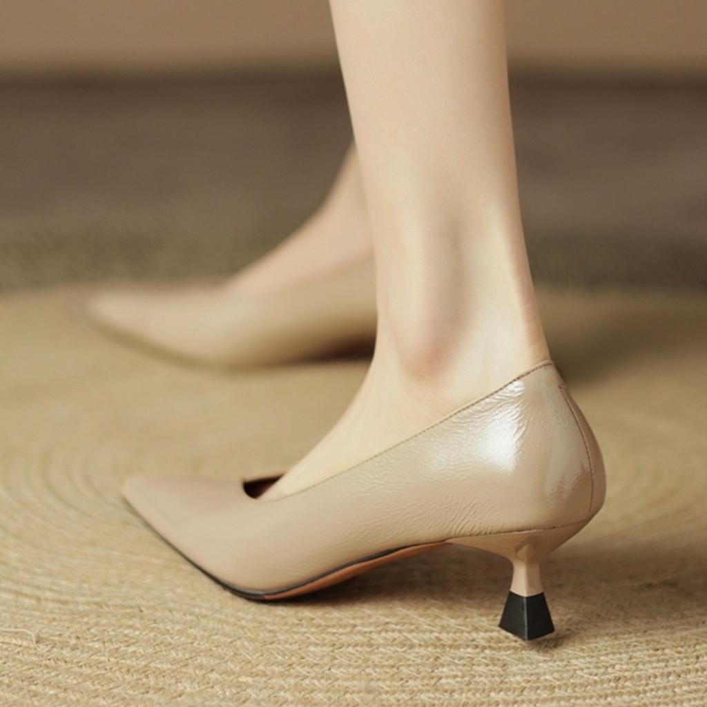 Fashion commuter comfortable versatile single shoes 2025 spring and summer new French temperament pointed head shallow mouth thin heel single sh