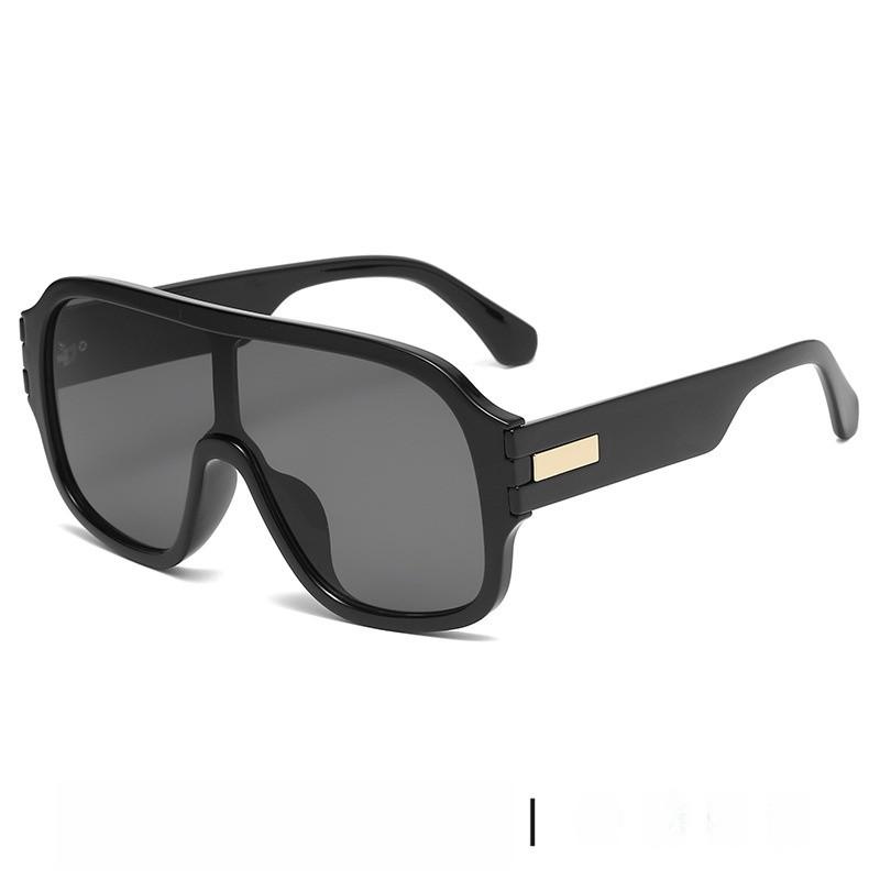 Modern Oversized Square Sunglasses With Uv400 Protection For Outdoor Travel And Fashion