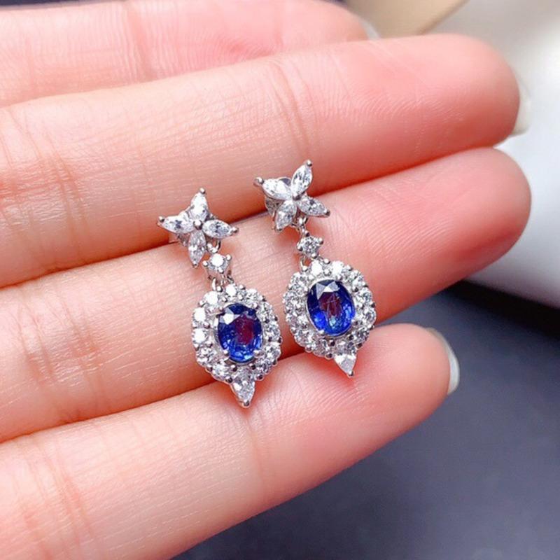 BELLA BOX New Exquisite Four-leaf Clover Full Diamond Simulation Sapphire Emerald Earrings Women Fashion Color Treasure Earrings Earrings