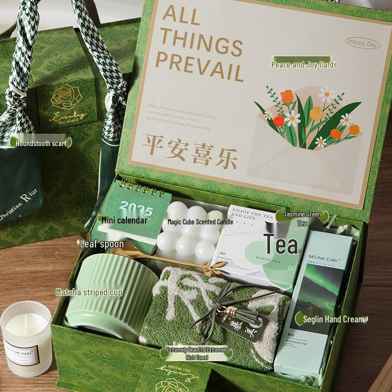 Compact Souvenir Gift Set: Perfect for New Year Parties, Group Events, Customer Appreciation, or Birthdays