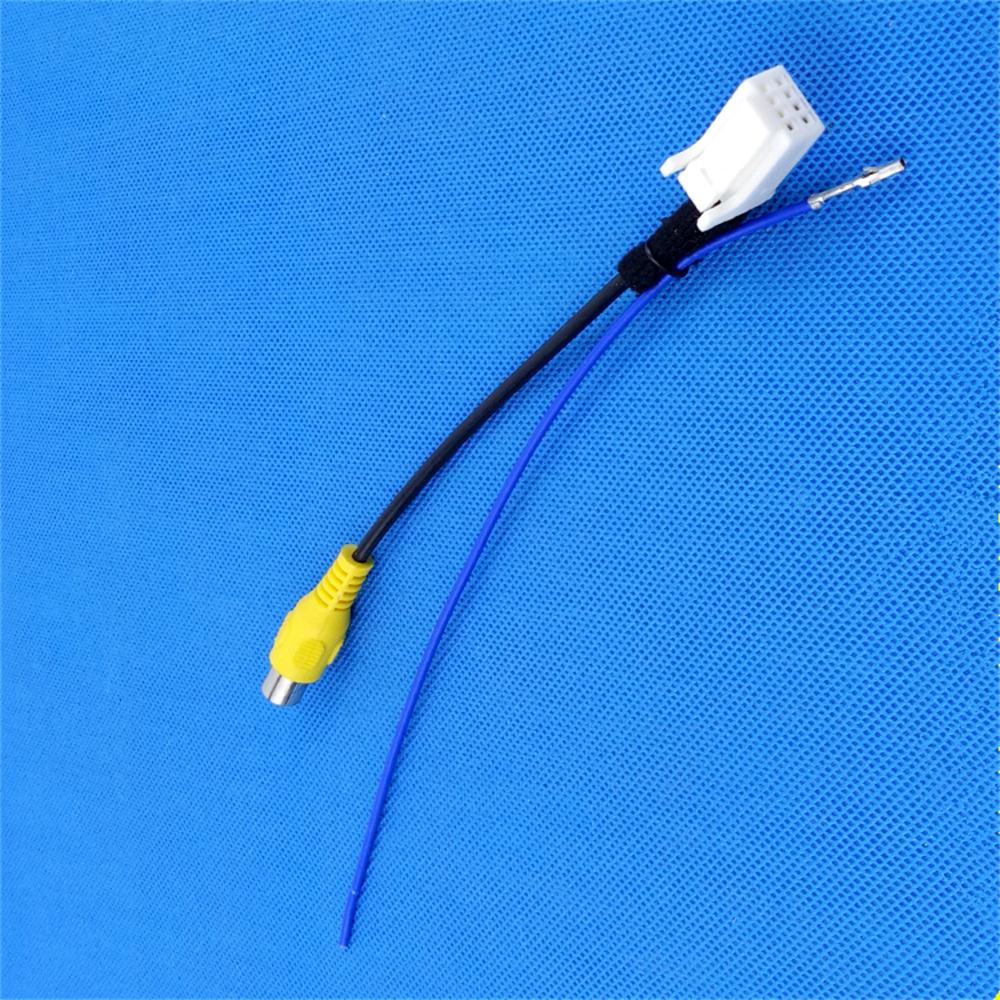 New 8 Pin Car Reverse Rear Camera Video Plug Converter Cable Adapter For Subaru