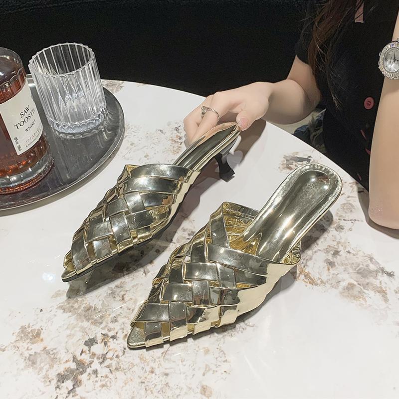 Fashion Summer Women Slipper Fashion Weave Pointed Toe Slip On Ladies Mules Shoes Flat Heel Sandal Shoes Dress Slides Mujer
