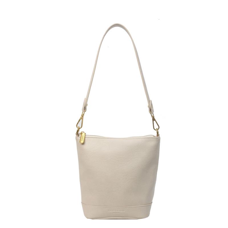 Casual Bag New Versatile Shoulder Bag Fashion Messenger Bag Women