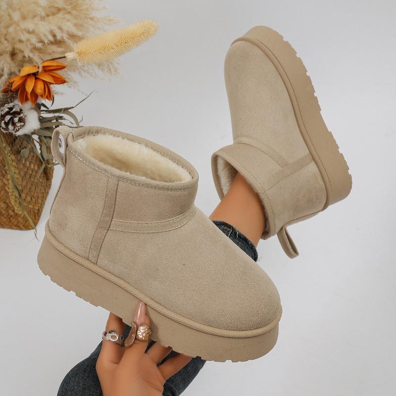 Large Size Snow Boots for Women's New Winter Models, Piled, Thickened, Warm, Thick Soles, Heightened Wool Cotton Boots, Cotton Shoes Are In Stock.