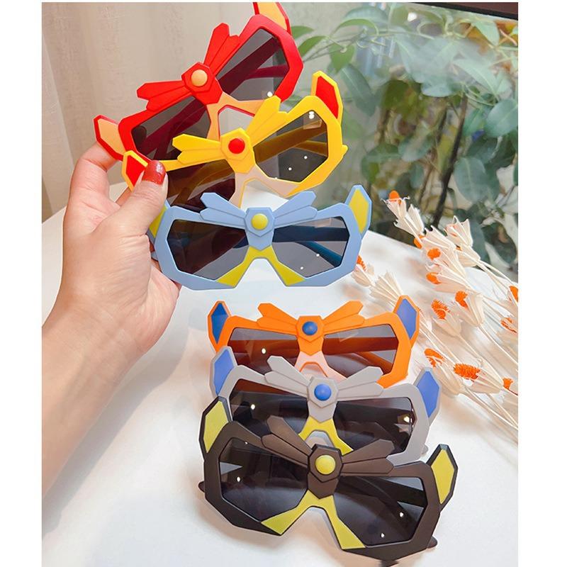 Children'S Sunglasses Cool Handsome Boy Female Cartoon Transformers Sunglasses Baby Funny Toy Sunshade Photo Glasses