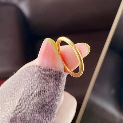 Ancient Gold Titanium Steel Smooth Ring: Luxury Cold Style, Non-Fading, Celebrity-Favorite.