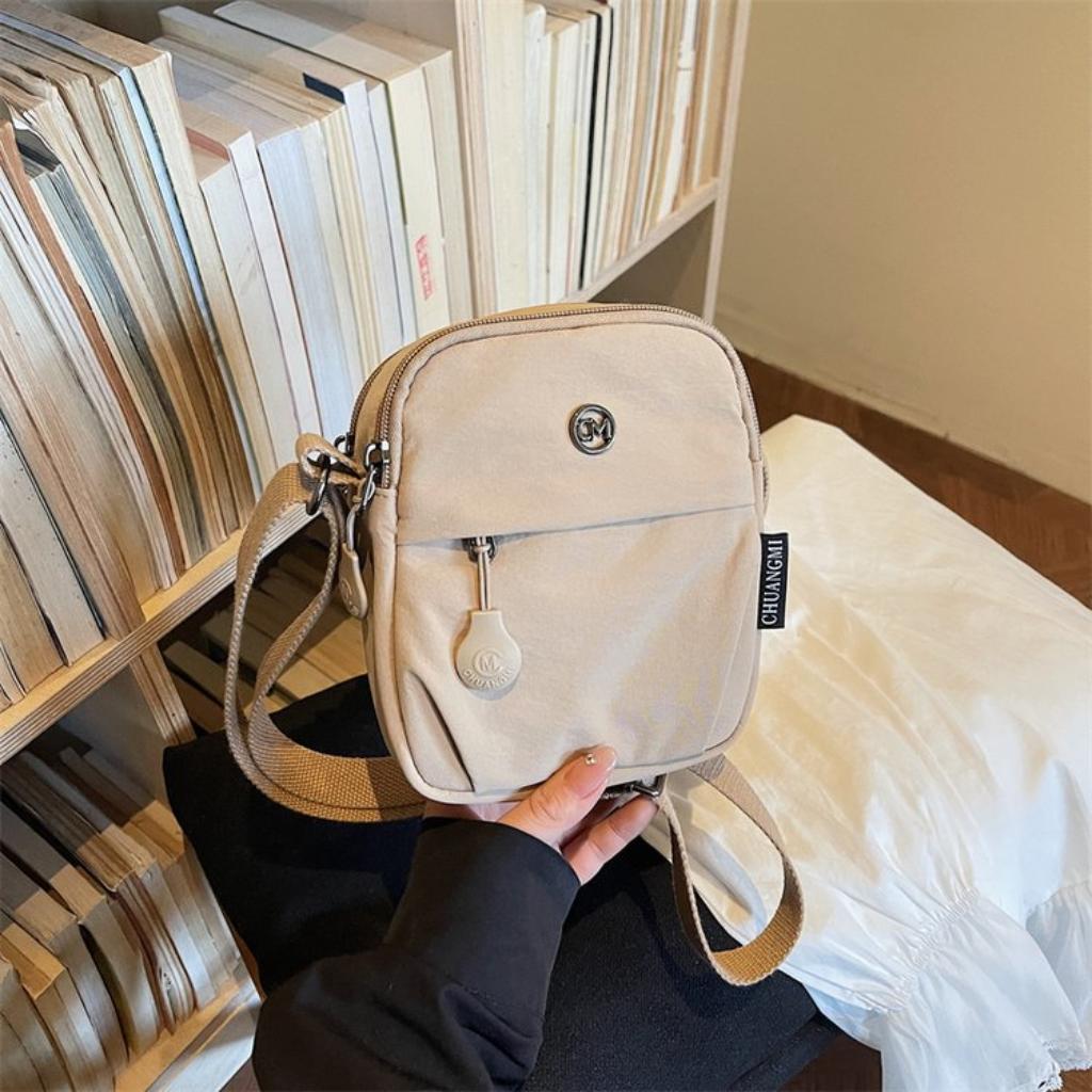 Xeie Thuk Crossbody Bag Women Nylon Multi Compartment Adjustable Strap Daily Commute
