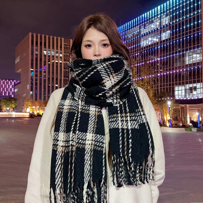 Hochwertiger Schal im koreanischen Stil mit Karomuster: Warmer, verdickter Kaschmir-ähnlicher Schal für Studenten und Paare