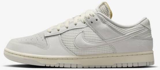 

Кроссовки Nike Dunk Low phantom/light bone 36