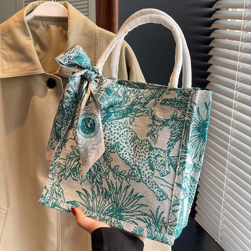 Large Capacity Commuting Tote Bag Fashionable Shoulder Bag Women Ins Mommy Bag College Student Class Handbag