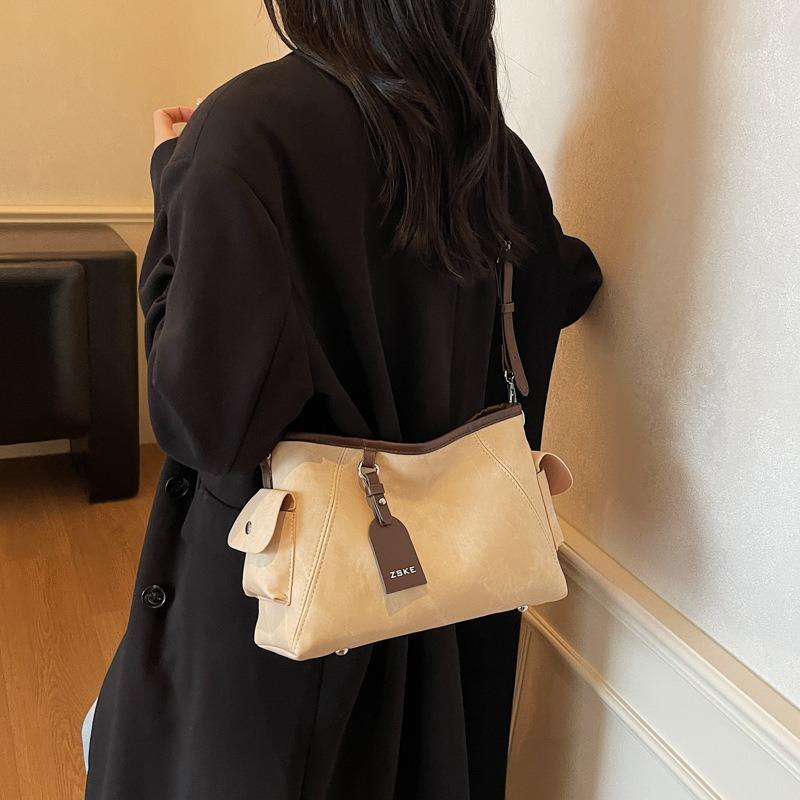 Stylish Large-capacity Commuter Bag New Underarm Shoulder Bag Women's Bag Simple Oblique Span Bag Women's
