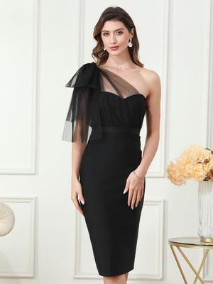 Abito da sera aderente in bende nere - Design snellente estivo da donna