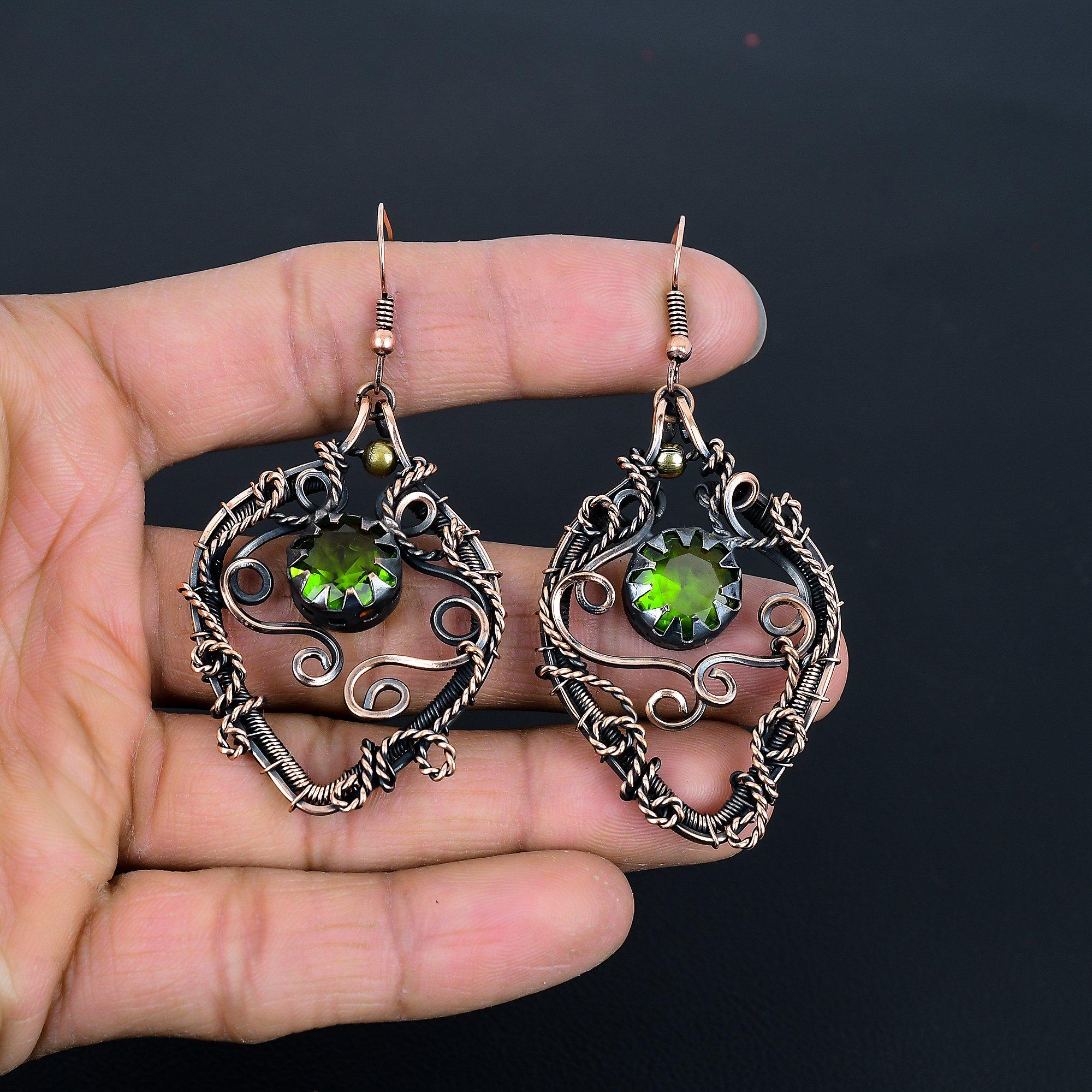 

Серьги с перидотом, ювелирные изделия из драгоценных камней, серьги, обмотанные медной проволокой 999 пробы, ювелирные изделия ручной работы, серьги с камнем-талисманом, подарок для него 2.28 Inches зелёный