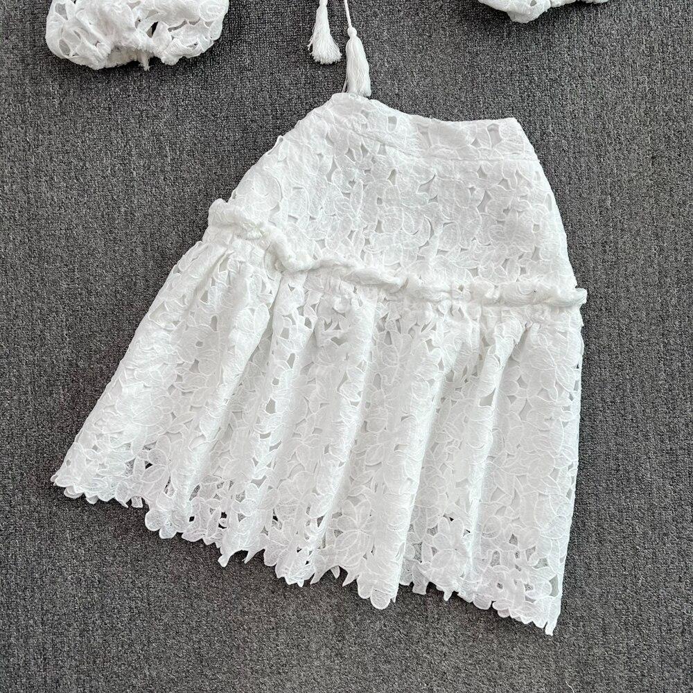 Retro Temperament V-neck Hollow Embroidered Lantern Sleeve Short Shirt Women's Two-piece Hit High Waist Slim A-line Skirt