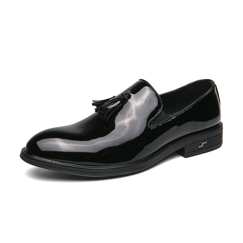 Men's Loafers Luxury Brand Patent Leather Casual Shoes Tassels Wedding Business Dress Shoes Large Size Men Formal Shoes Mocassin