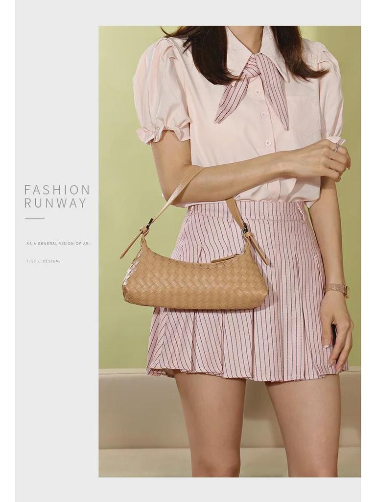 2025 Korean Style Versatile Hand-Woven Shoulder Bag 