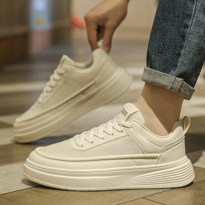 White men's shoes summer lightweight breathable casual board shoes men's white shoes anti slip thick sole versatile sports shoes
