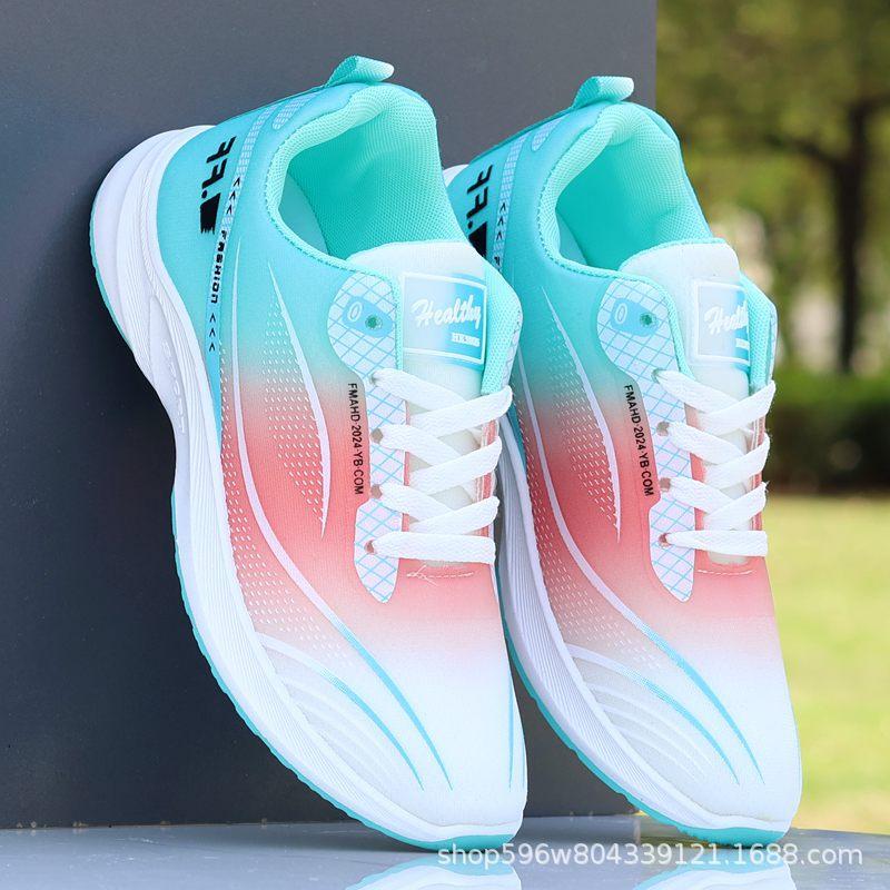 Men's Shoes Summer New Mesh Breathable Casual Shoes Light Casual Versatile Soft Sole Deodorant Sports Shoes Running Trendy Shoes