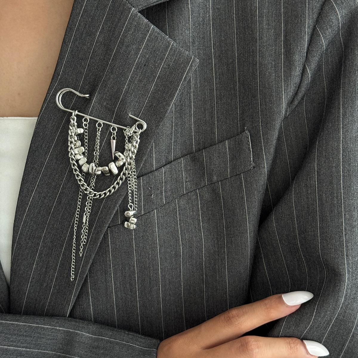 Retro Metal Chain Fringe Brooch Pin Punk Rock Multi Functional Pin for Jacket Denim Alter Pants Hem Shortener Decoration Jewelry