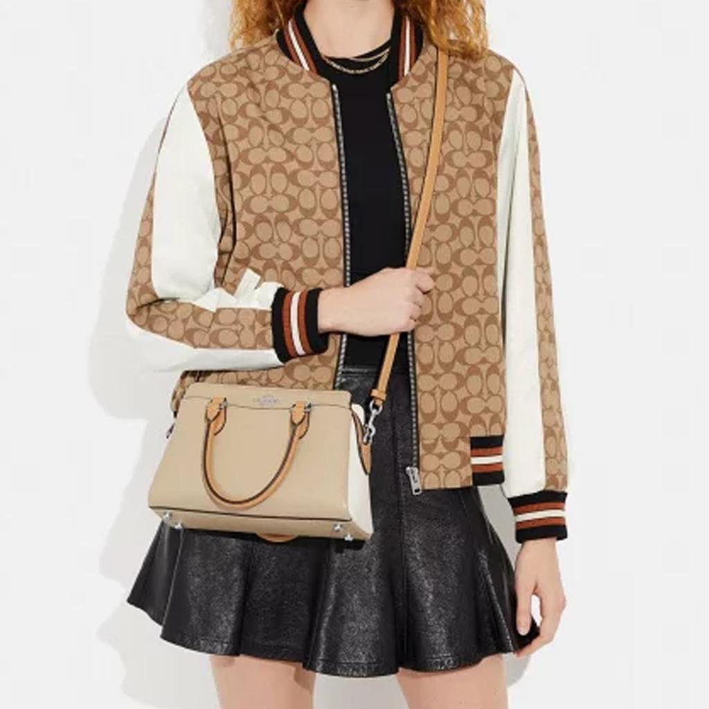Coach Darcie Color Block Zip Closure Pebble Leather Tote Bag Women handbags Beige CH289-SVVFQ