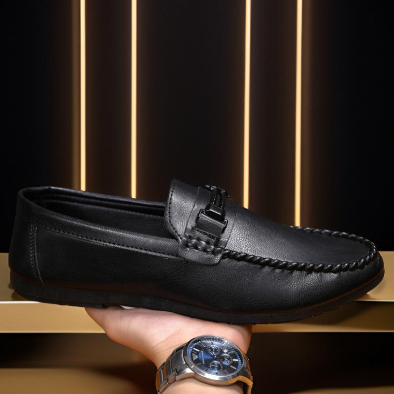 Casual shoes men's autumn new British soft-soled soft-faced low-top Doudou shoes Korean version trendy foot-fitting driving shoes