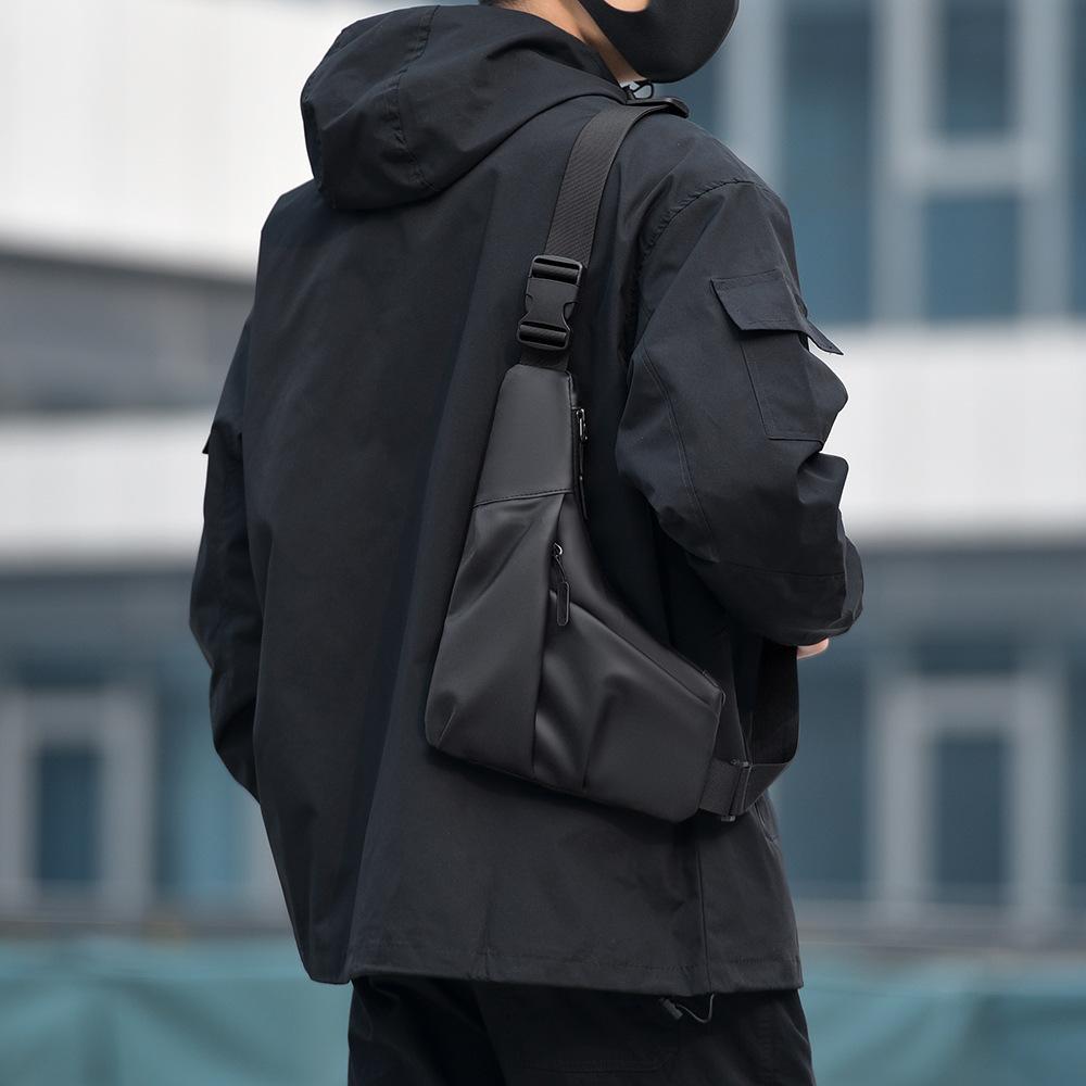 New men's portable breast bag outdoor sports shoulder bag simple irregular light oblique span bag casual fanny pack tide