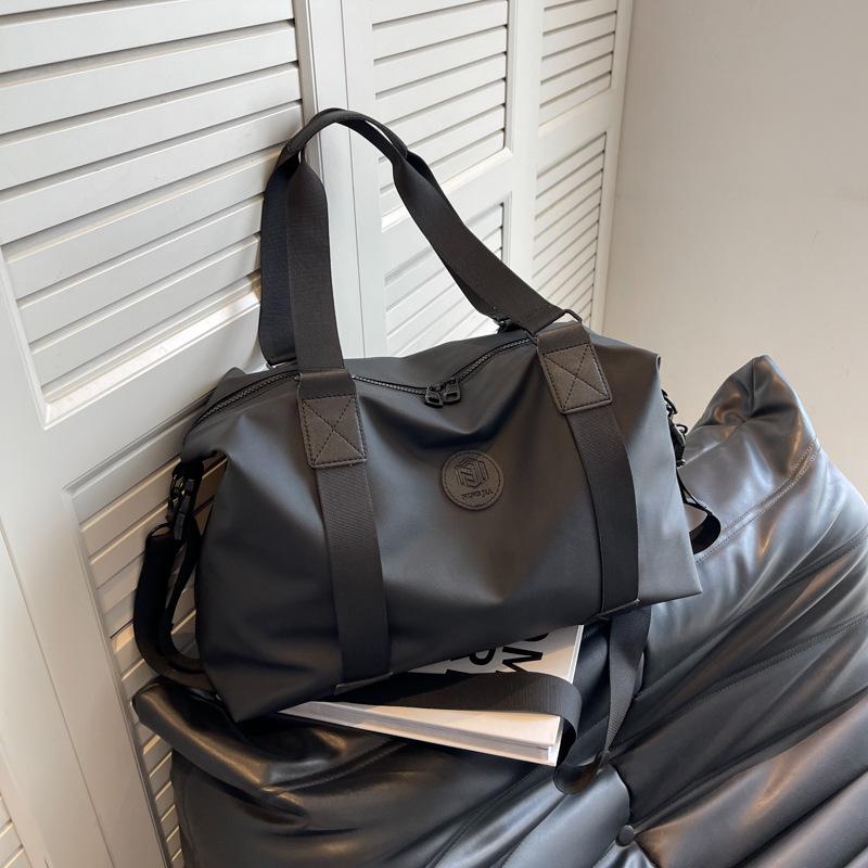 Women's Short Trip Portable Handbag: Large Capacity Korean Style Sports & Fitness Luggage Bag